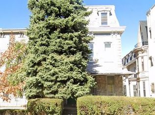 4033 Walnut St, Philadelphia, PA 19104