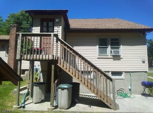 140 Cozy Lake Rd #3, Oak Ridge, NJ 07438