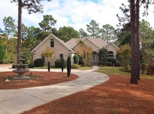 285 Central Dr, Southern Pines, NC 28387