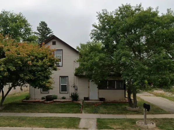 200 N Rutland Ave, Brooklyn, WI 53521