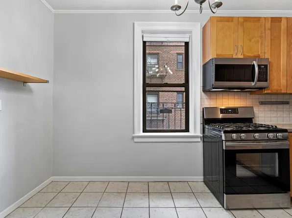 755 Anderson Avenue image 10 of 14