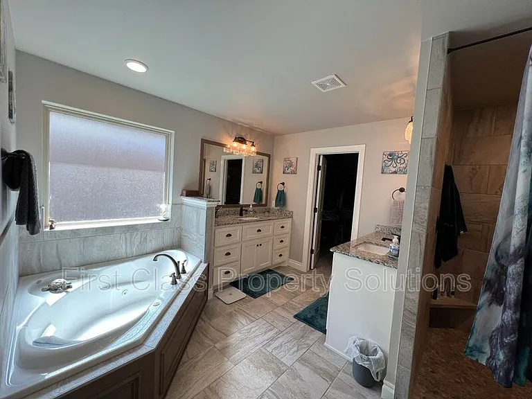 3116 Drake Crest Dr — Photo 21