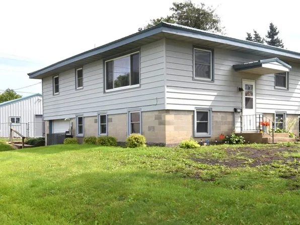 500 S Lucas Ave, Eagle Grove, IA 50533