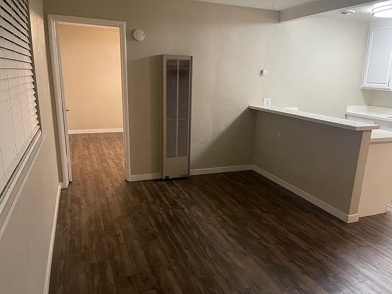 1409 T St #8 — Photo 6