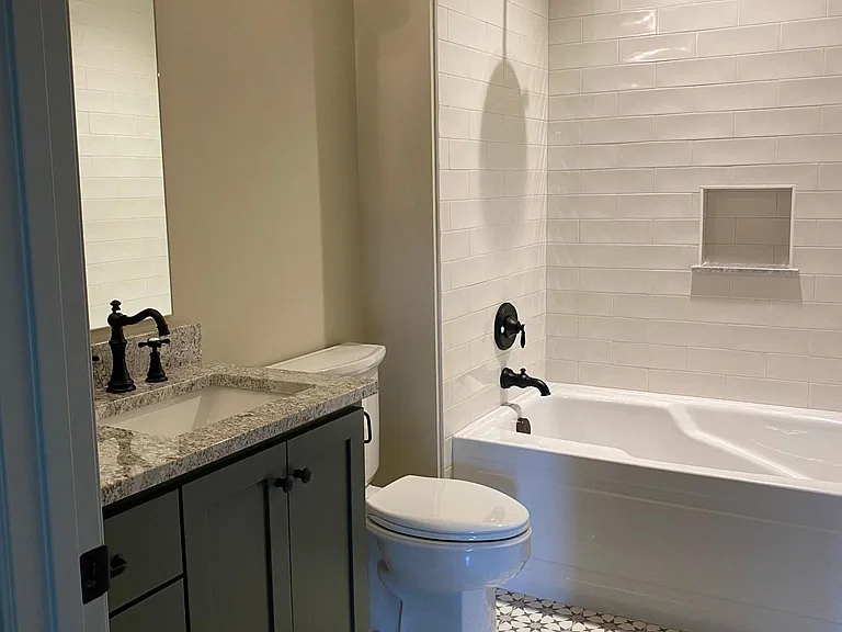 106 Christine Ct — Photo 14