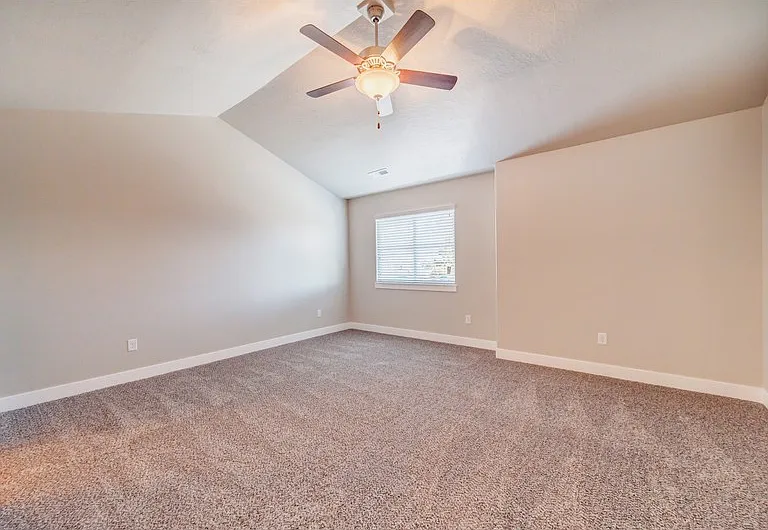 1155 S 225 E — Photo 23