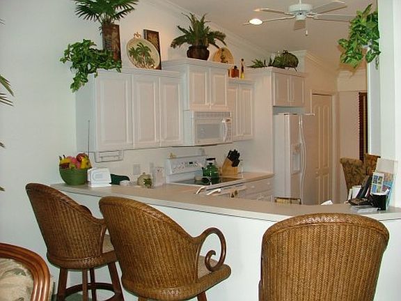 3rd image of 10527 Washingtonia Palm Way APT 4021