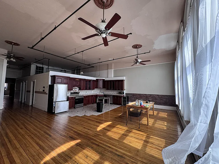 178 Lisbon St #3 — Photo 1