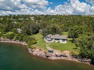 2836 London Rd, Duluth, MN 55804