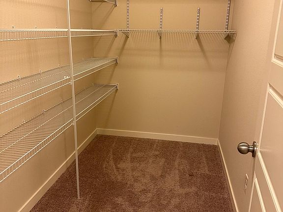 4th image of 17424 118th Avenue Ct E