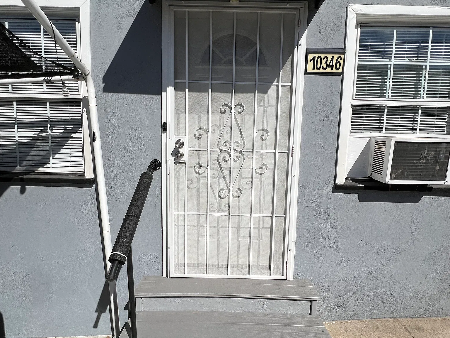 2 bed, 980 sqft, $2,300 — Photo 2