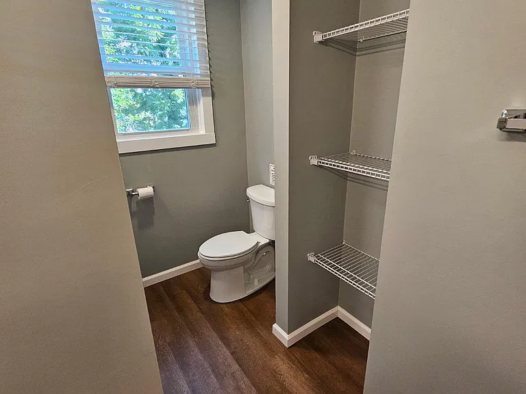 645 Roberts Ave — Photo 10