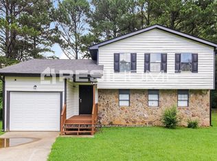 6316 Steepleridge Ct, Riverdale, GA 30296