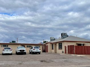132 W Navajo Rd, Tucson, AZ 85705