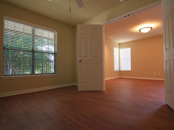 3rd image of 7685 Northcross Dr Unit 726
