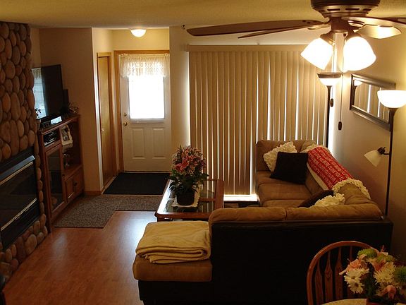 4th image of 1830 Donegal Dr APT 10