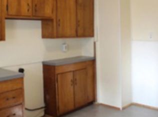 918 W Wood St, Coal Township, PA 17866
