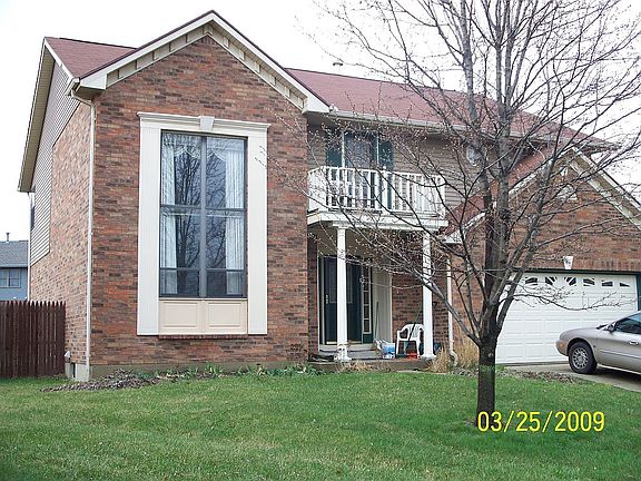 3rd image of 6811 Caraway Ct