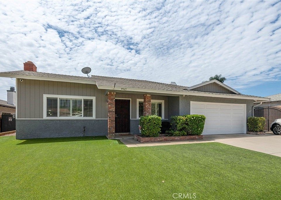 1st image of 9965 La Mesa Ct
