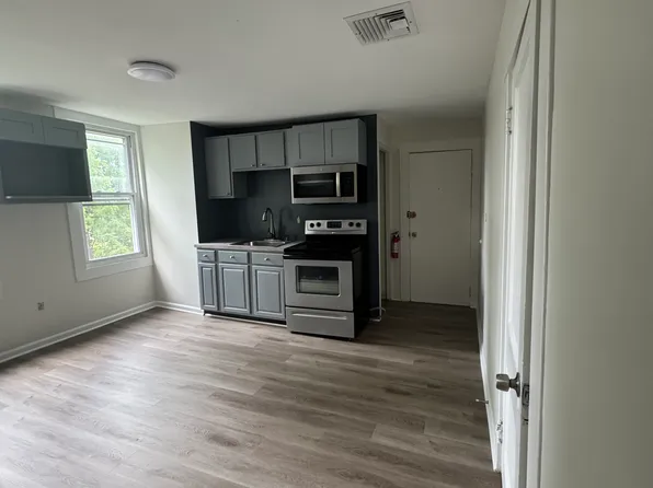 37 Lenox Pl #2N, New Britain, CT 06052