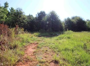 906 Brays Lake Rd, Royston, GA 30662