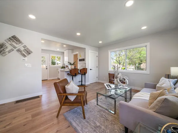 3210 N Elizabeth Street, Denver, CO 80205