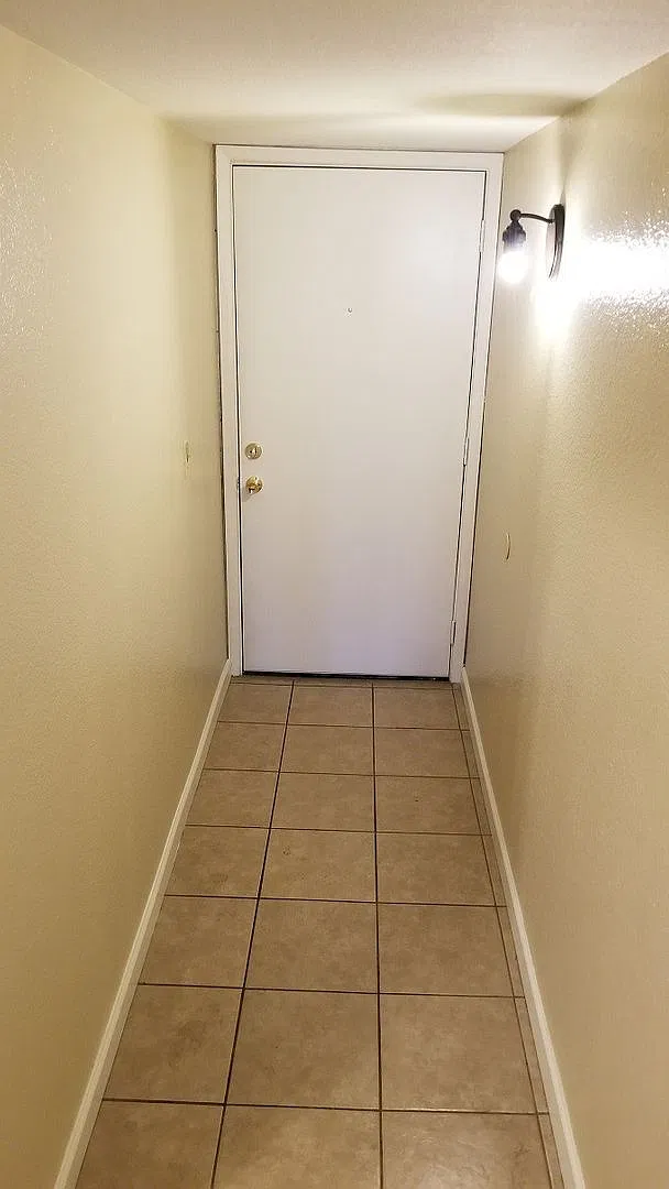 Close to ASU, downtown Tempe, Great 2 bedroom 2 bath available. — Photo 2