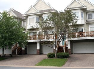 223 Satellite Ln NE, Fridley, MN 55432