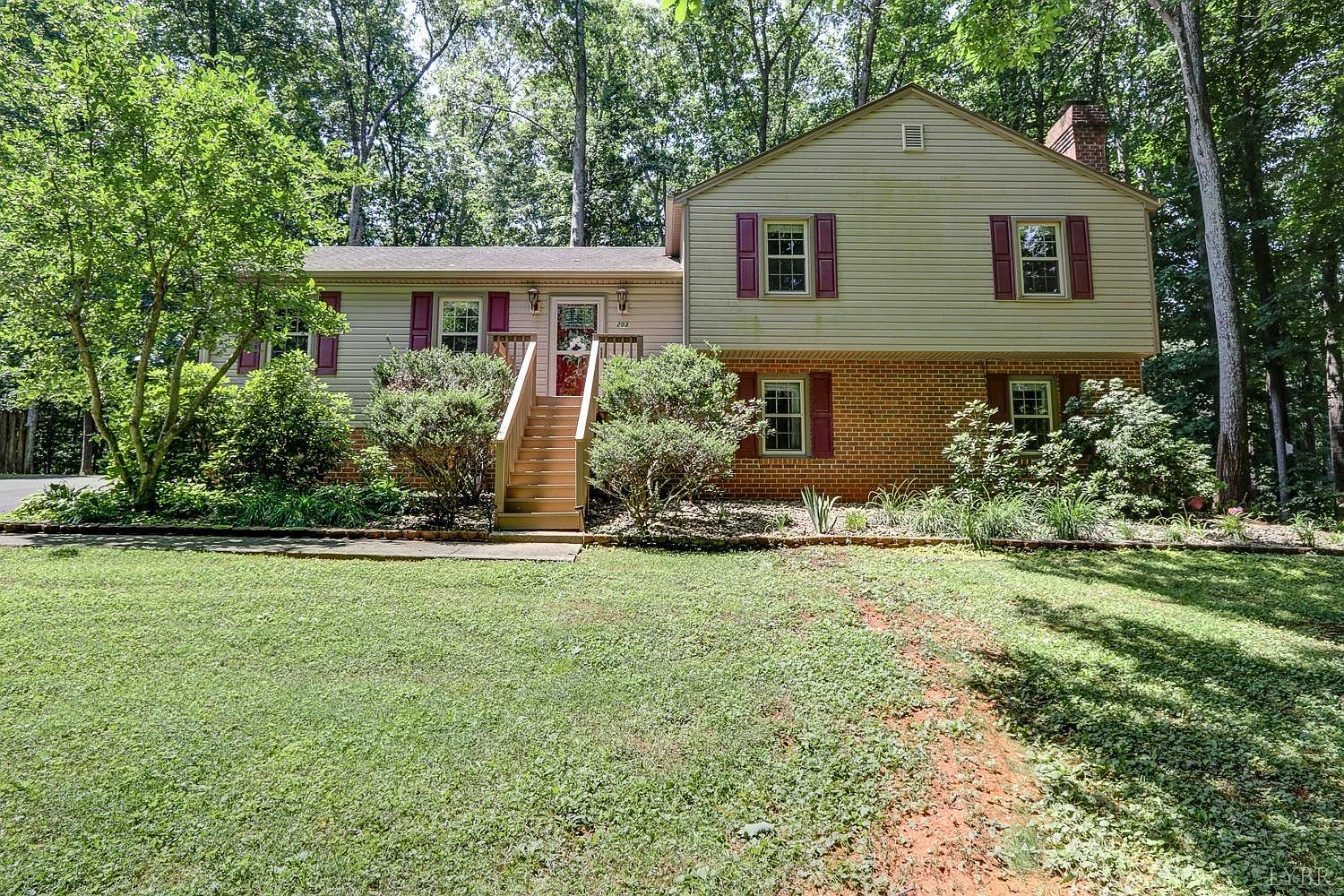 203 Pocahontas Dr Forest VA 24551 Zillow