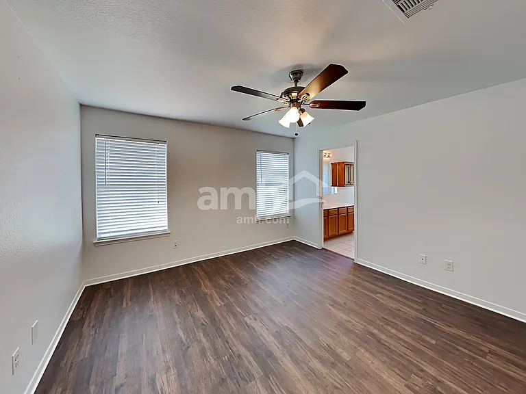 21447 Hannover Grove Ln — Photo 14