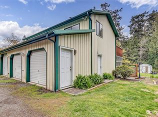 21238 Jefferson Beach Rd NE, Kingston, WA 98346