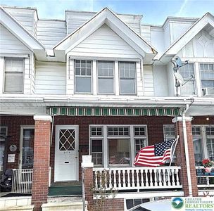 207 1/2 S Saint Cloud St, Allentown, PA, 18104