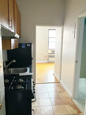 Rented by Waverly Realty Associates | media 15