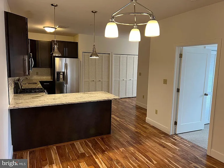 7733 Winston Rd — Photo 8