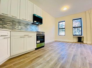 212 Edgecombe Ave #2L, New York, NY 10030