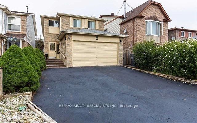 1st image of 52 Abelard Ave