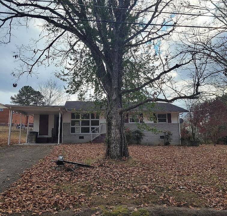 1st image of 5504 Upshaw Dr