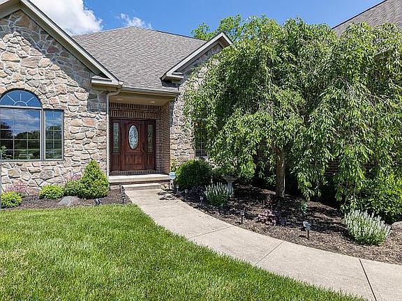 2nd image of 5870 Scenic Ln