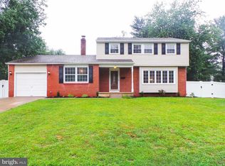 4 Mulberry Rd, Turnersville, NJ 08012