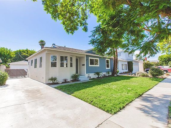 3rd image of 3523 Karen Ave