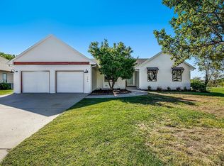 709 S Quail Ct, Newton, KS 67114