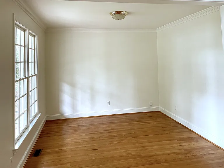 303 Camden Branch Dr — Photo 15