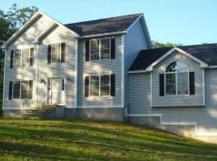 19 Sophia Ln, Wilton, NH 03086