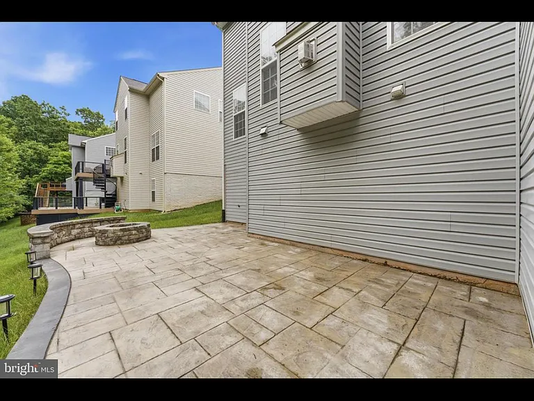 7412 Pensacola Pl — Photo 19