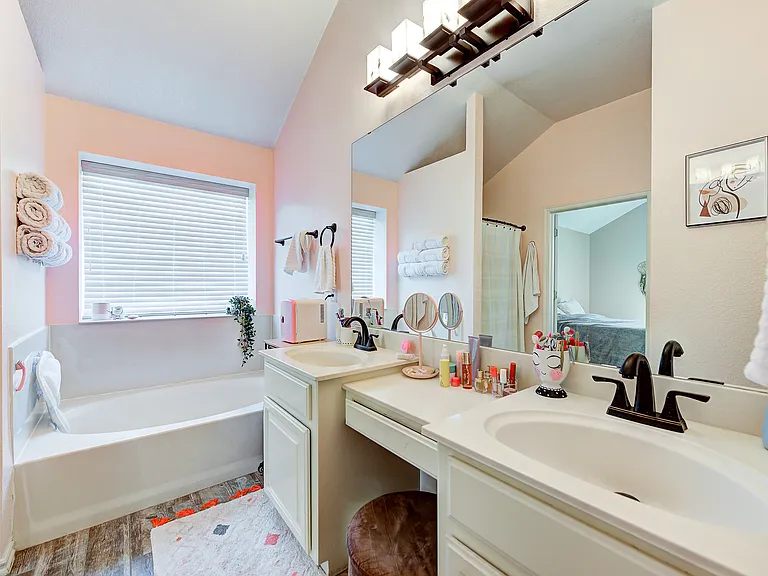 2912 Devonshire Dr — Photo 22