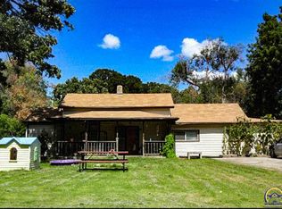 2102 NW Lincoln St, Topeka, KS 66608