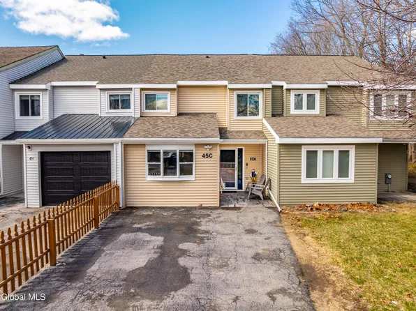 45C White Farms Road, Saratoga Springs, NY 12866