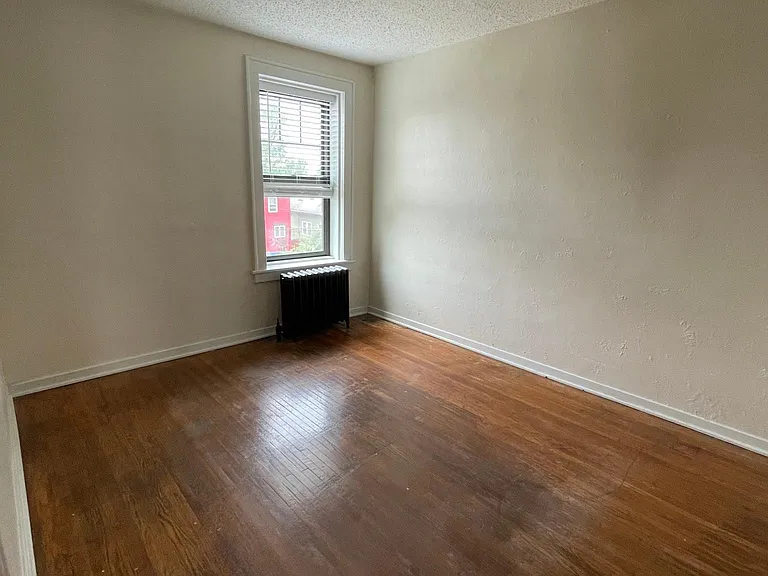 1064 Kenmore Ave #12 — Photo 25