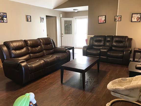 3rd image of 8303 Montalban St