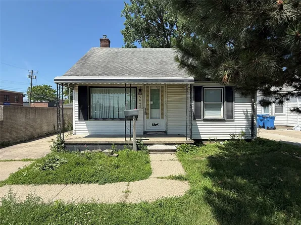 5645 Fenton St, Dearborn Heights, MI 48127